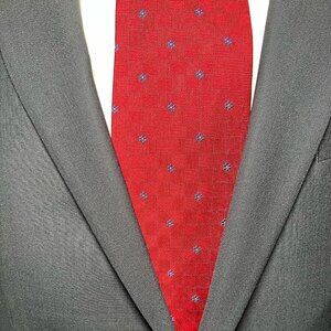 Sexy & Sharp red silk Brooks Brothers tie!